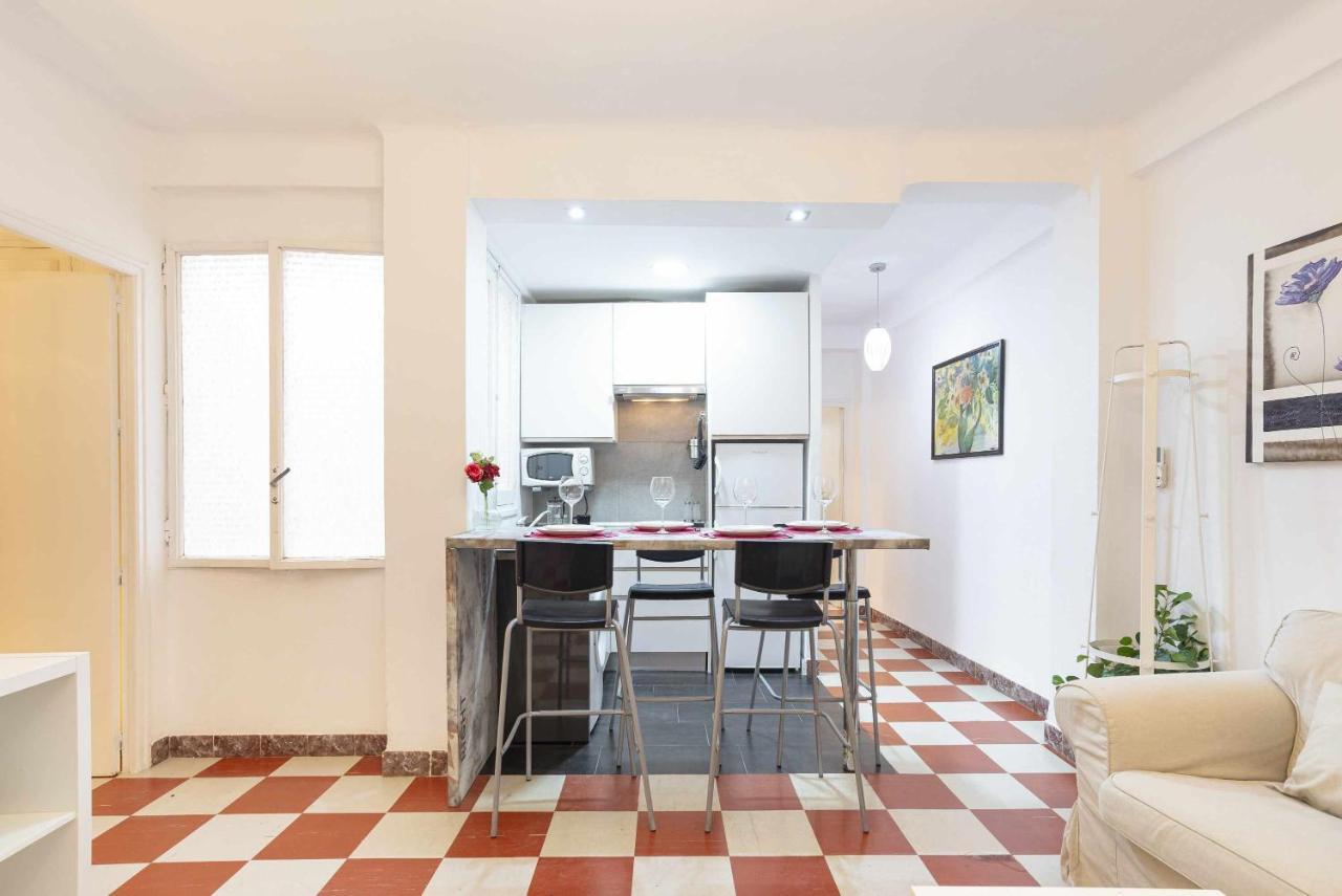 Apartamento San Juan Vintage マラガ エクステリア 写真
